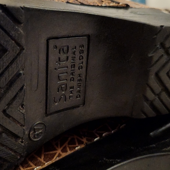 Sanita Pro Geometric Giraffe Clogs EU 37 Womens US Size 6 - Picture 6 of 7